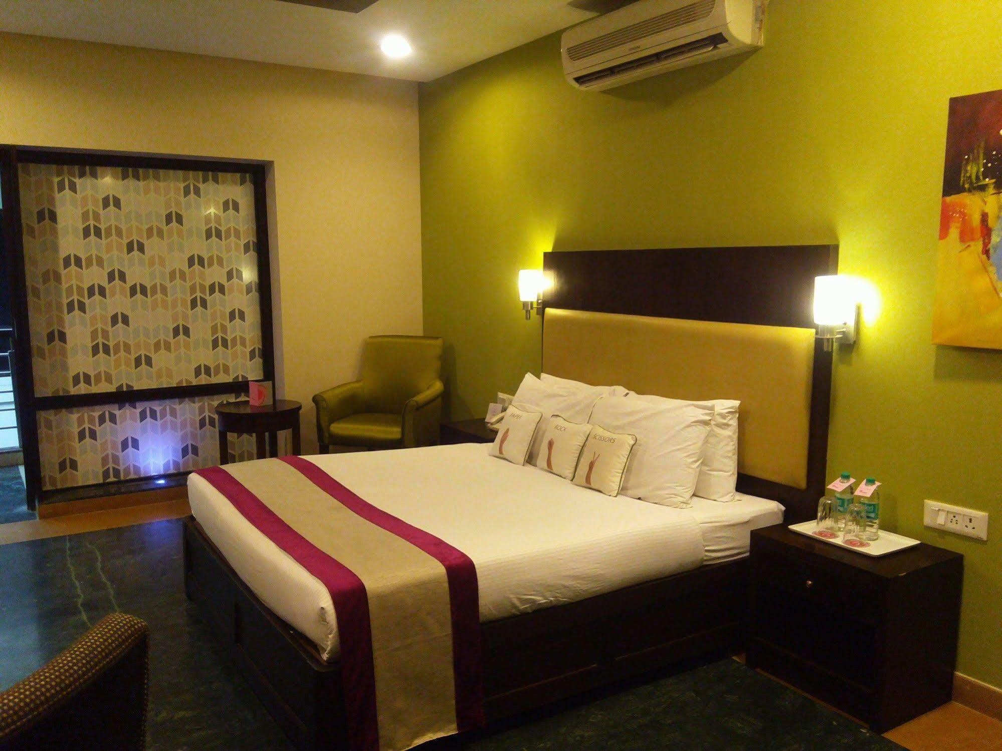 Hotel Saurabh Candy By Peppermint Haldwani Exterior photo