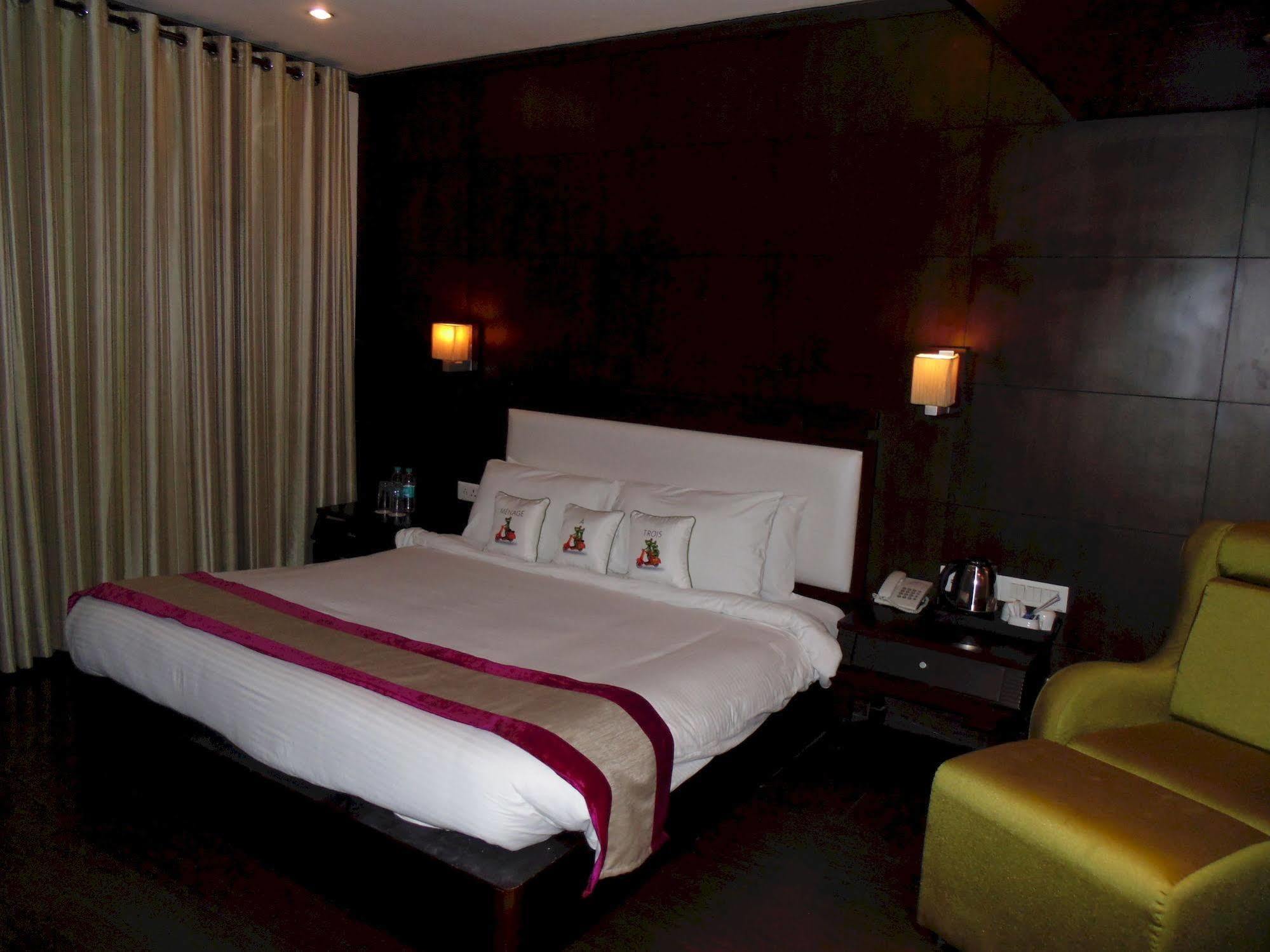 Hotel Saurabh Candy By Peppermint Haldwani Exterior photo